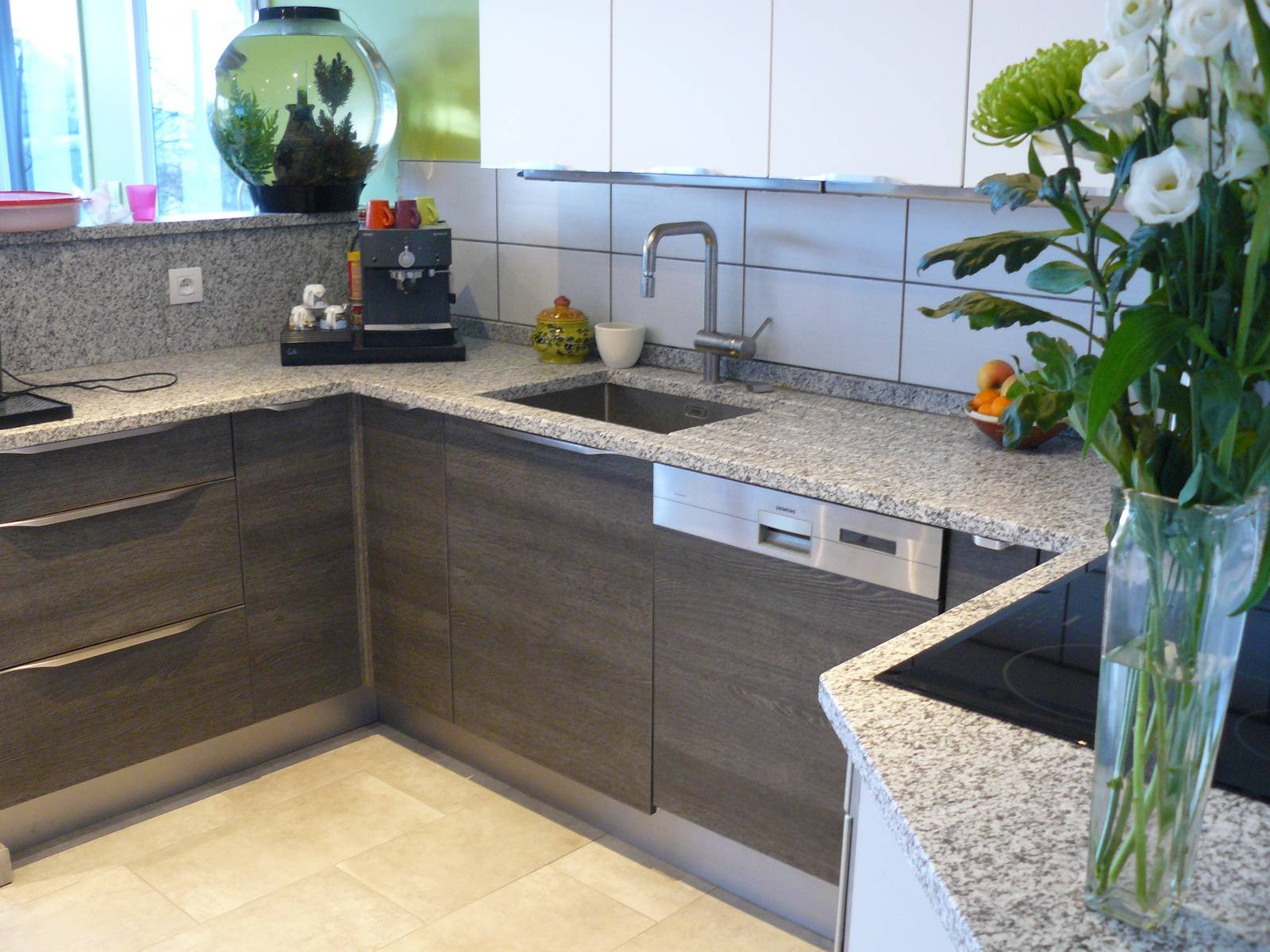 Plan de travail en granit Thonon : Marbrerie Calderara